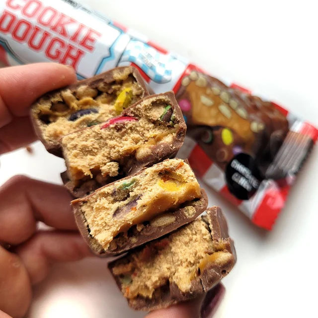 Adonis Cookie Dough Chunky Bar  protein bar